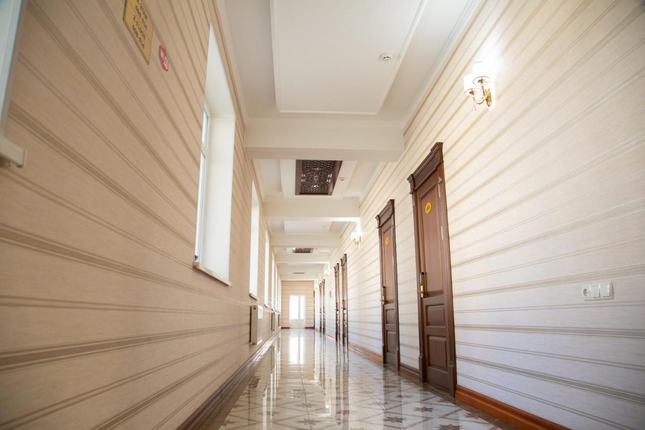 Buyuk Ipak Yo'Li Hotel Namangan Exterior foto