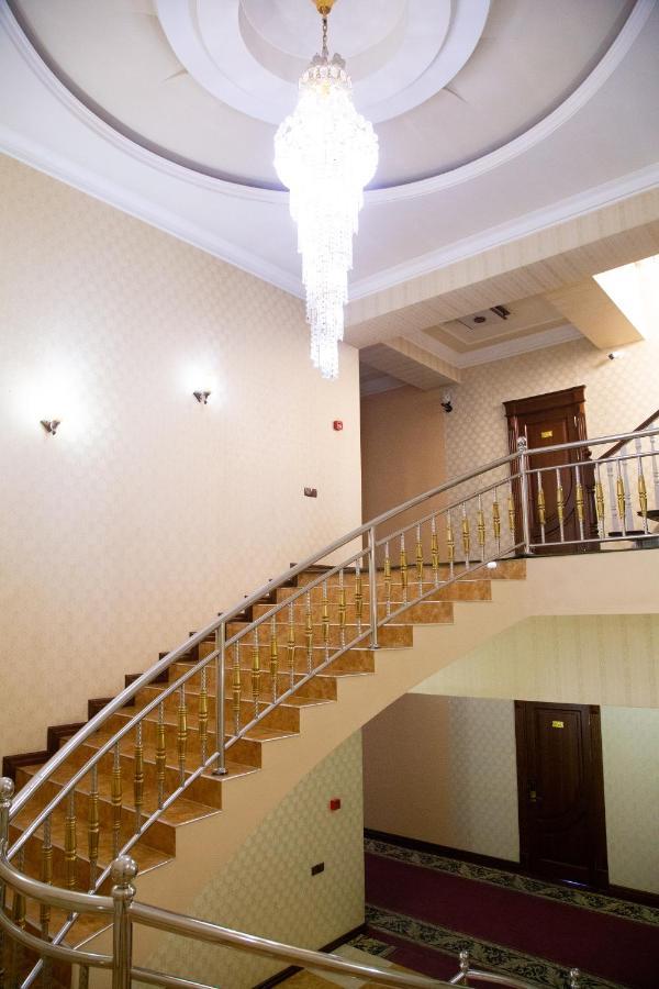 Buyuk Ipak Yo'Li Hotel Namangan Exterior foto